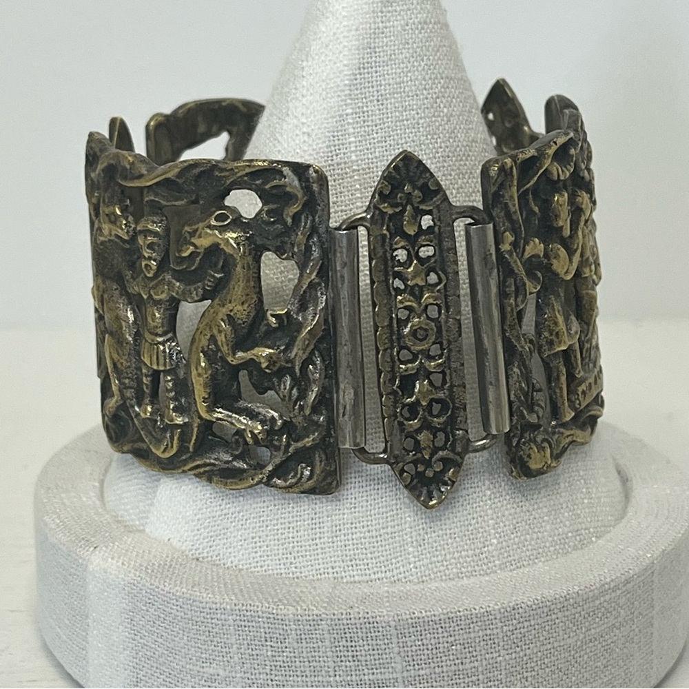 Vintage Brass Tone Etruscan Revival Cuff Bracelet - Picture 4 of 11